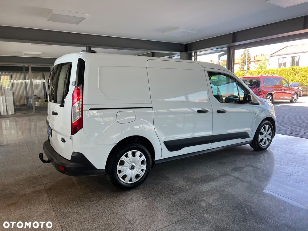 Ford Transit Connect - 16