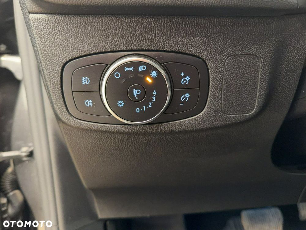 Ford Focus - 19