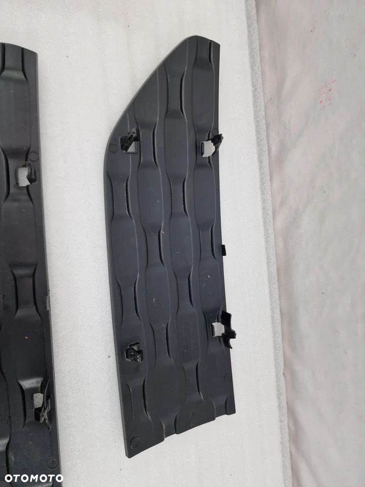 CITROEN C3 II LIFT 13- LEWA KRATKA BOCZNA ZDERZAKA PRZEDNIEGO PRZÓD , NR 9803508077 , NR AUKCJI D/71 - 8
