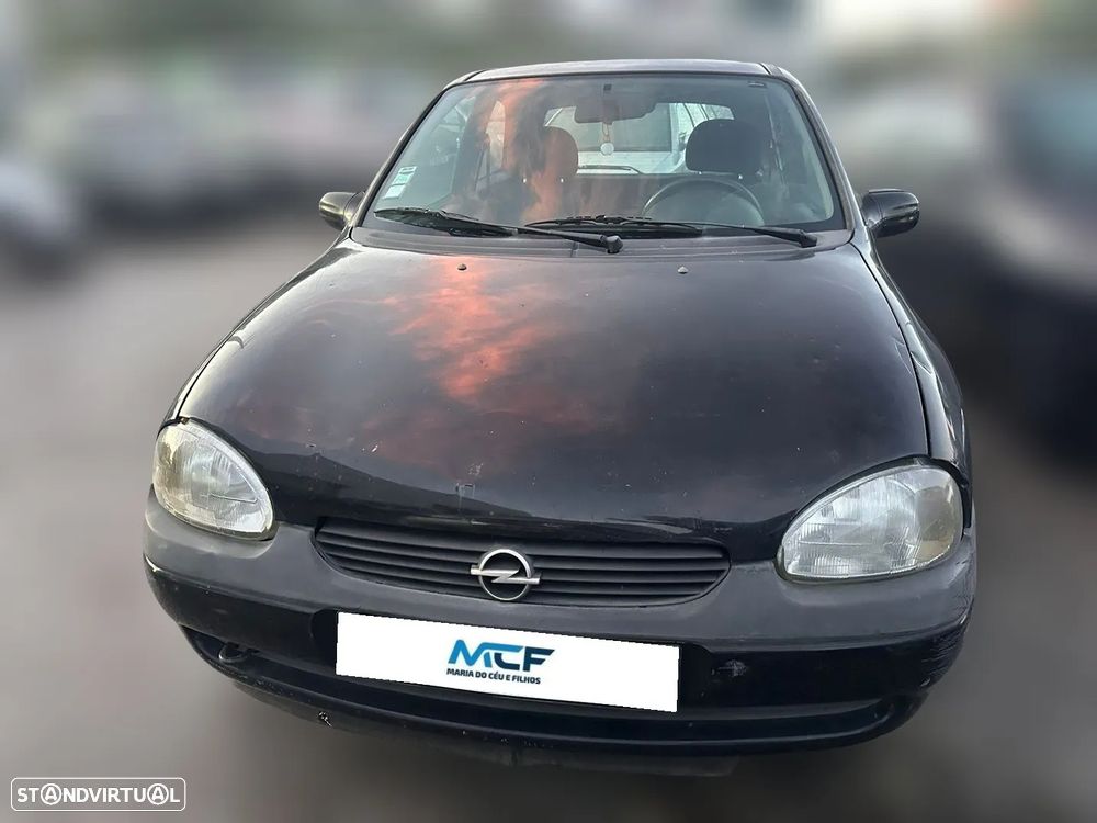 Opel Corsa B 1.2i 45 cv 1993 - 2000 Ref Motor X 12 SZ para peças - 1