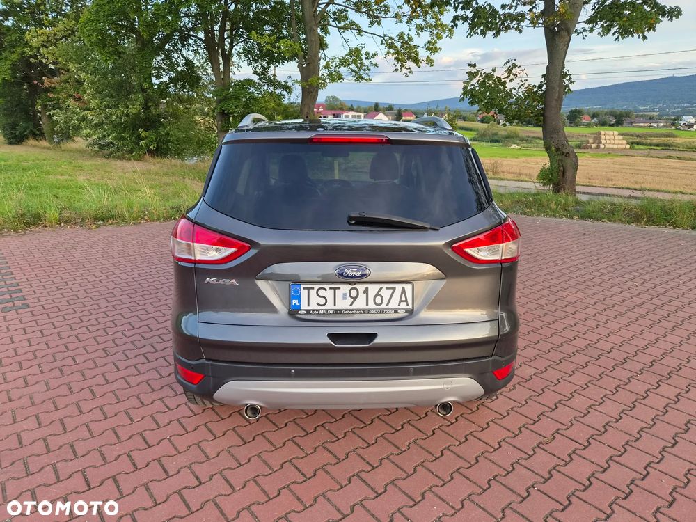 Ford Kuga 2.0 TDCi 4x4 Titanium - 12