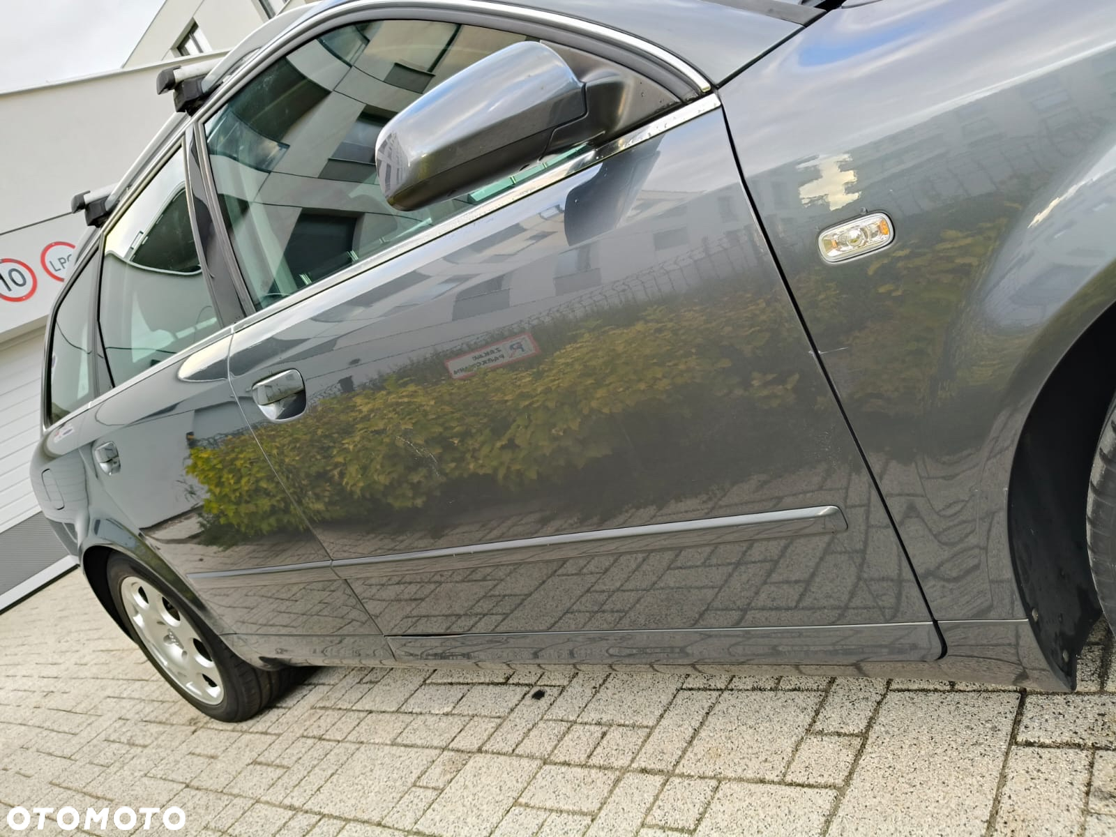 Audi A4 Avant 1.6 - 12