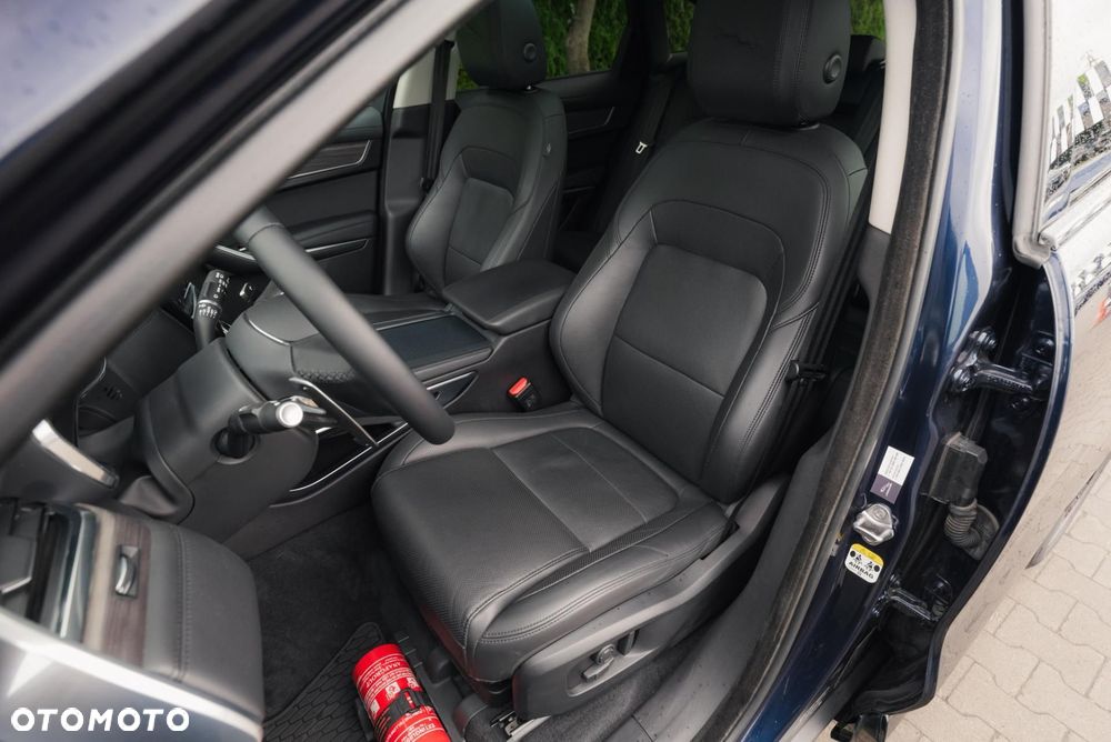Jaguar F-Pace 2.0 D200 mHEV AWD SE - 13