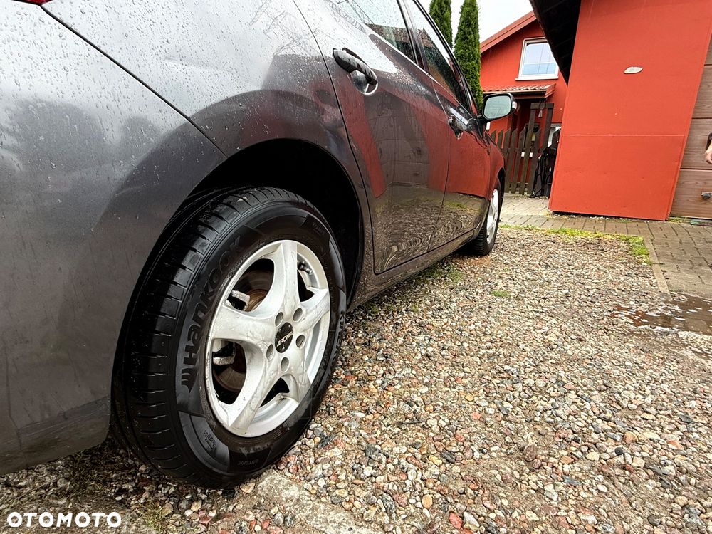Toyota Auris 1.4 D-4D Active - 16