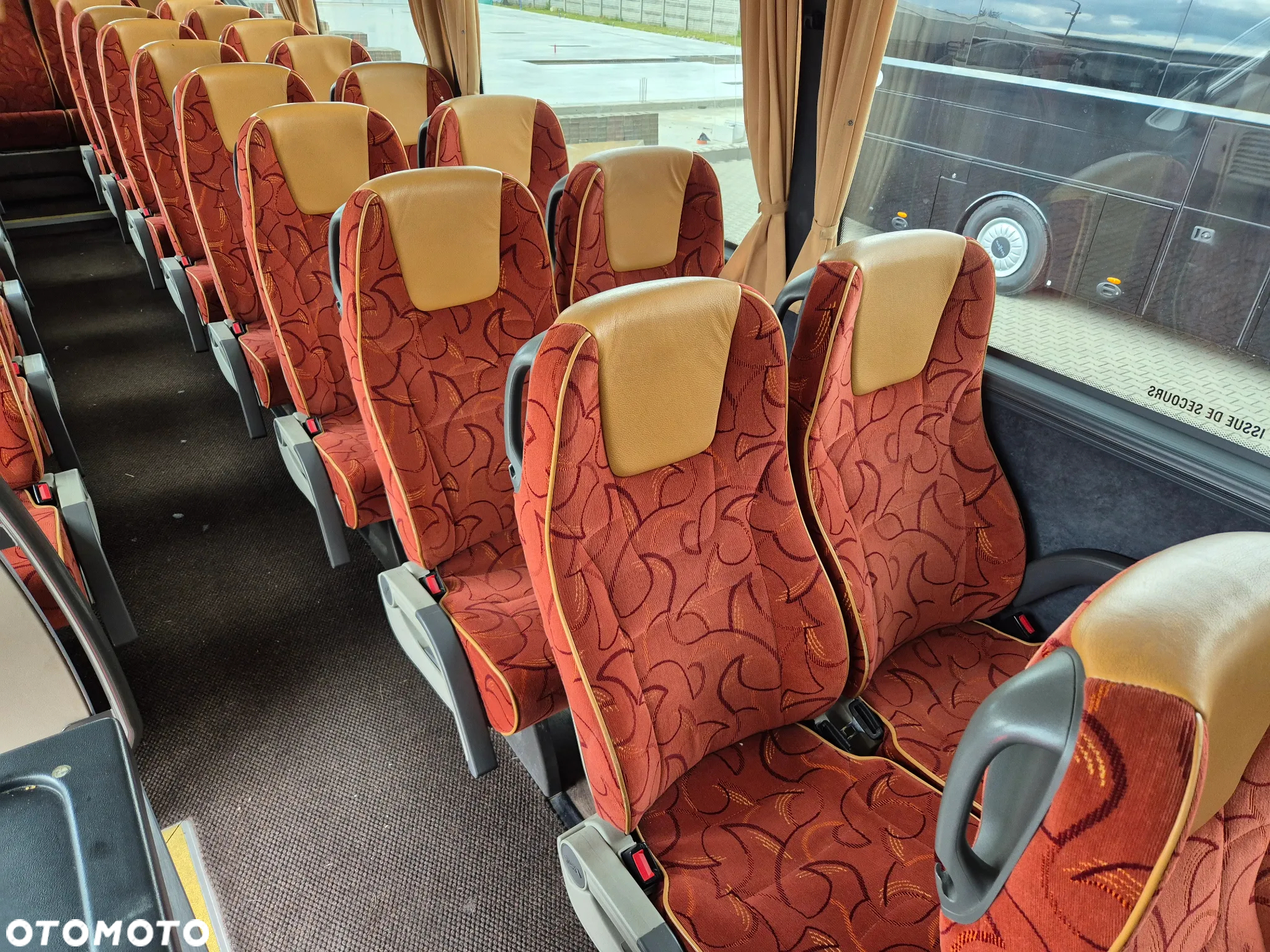 Bova VDL FHD / 12 M / SPROWADZONA / 563 000 KM/ EURO 5 - 16