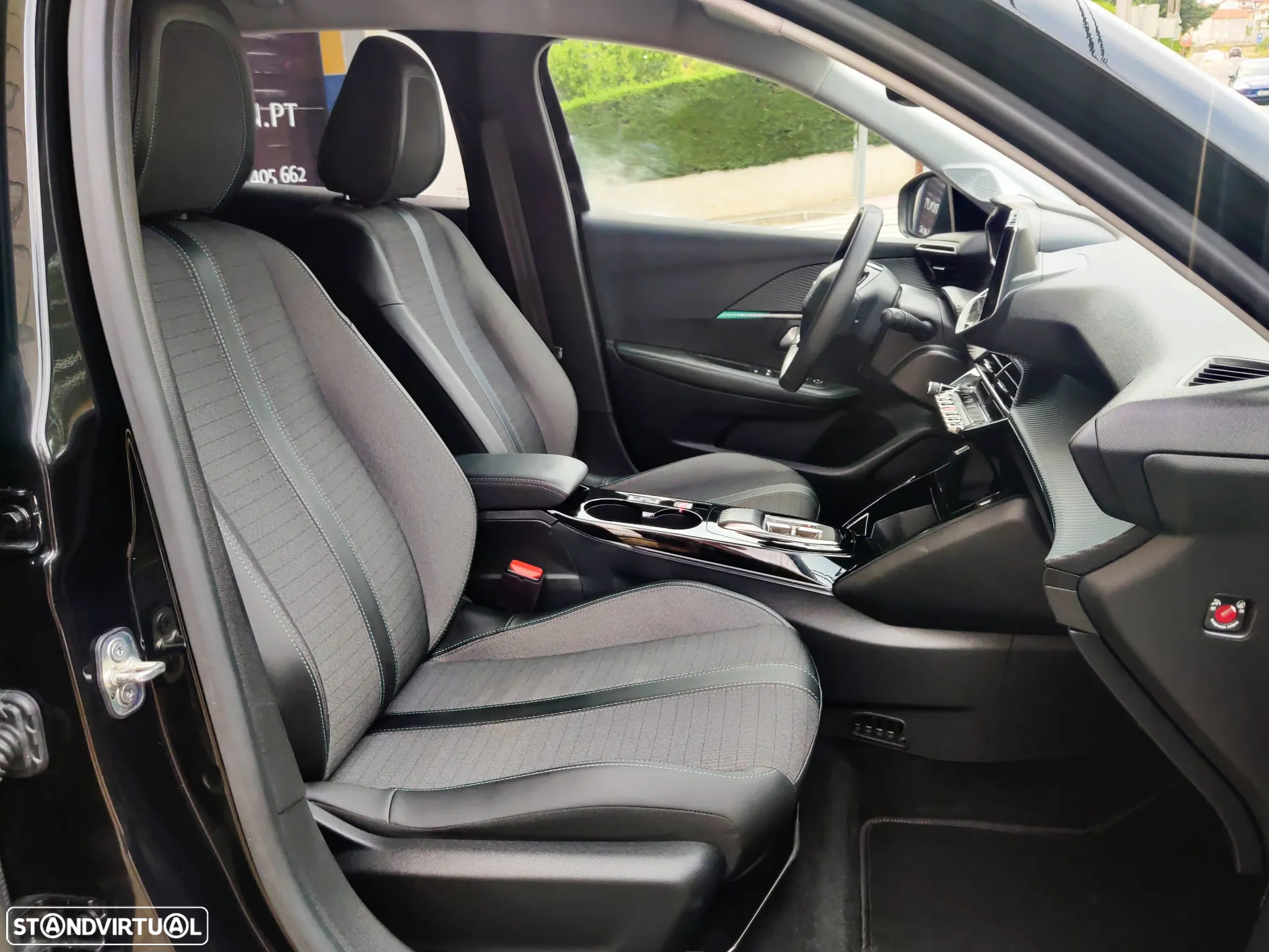 Peugeot e-208 50 kWh Allure - 10