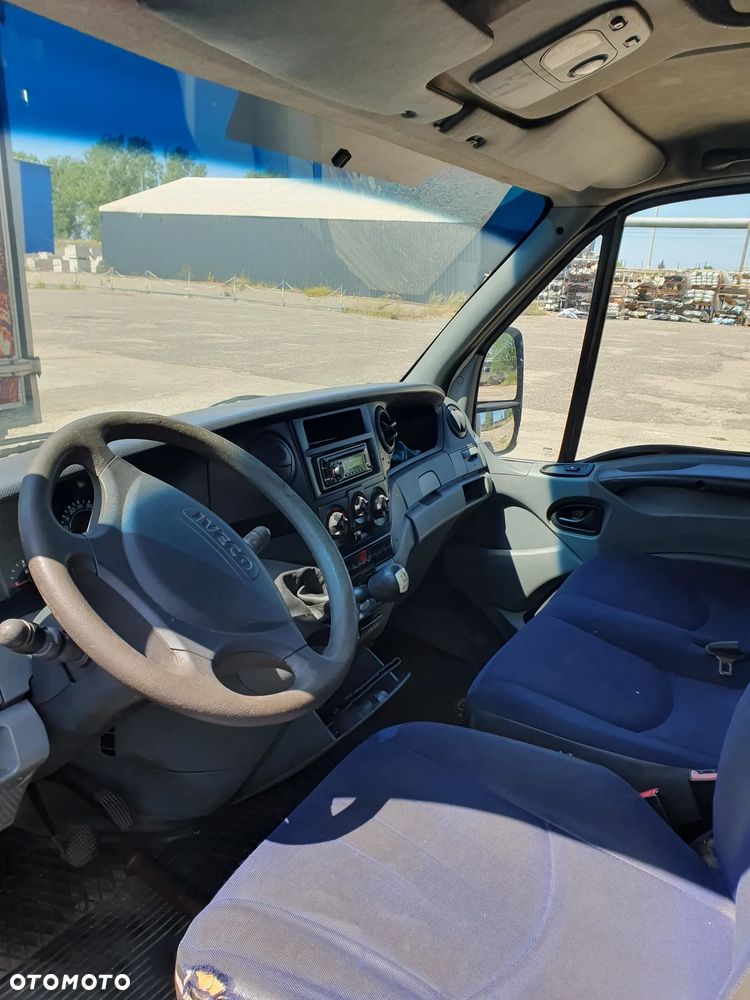 Iveco Daily 35S12 - 3