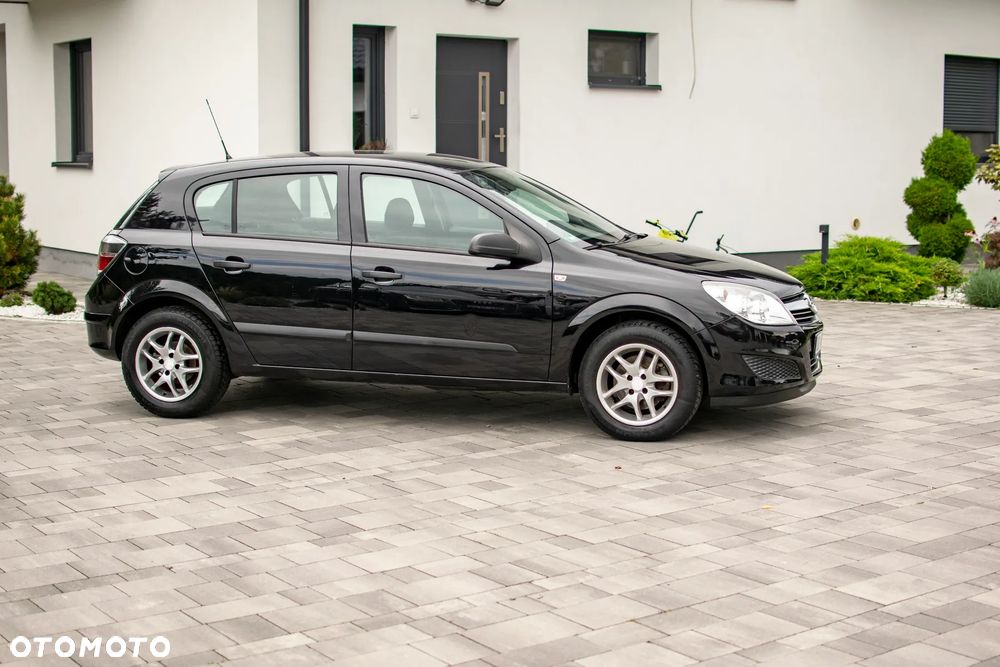 Opel Astra - 13