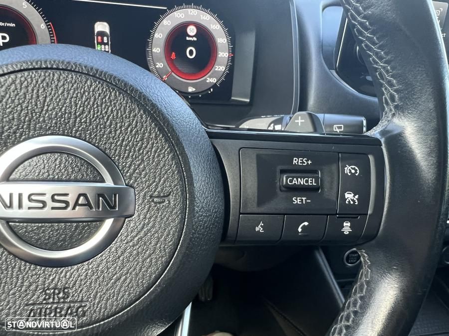Nissan Qashqai 1.3 DIG-T N-Connecta Xtronic - 30