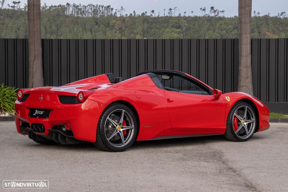Ferrari 458 Spider - 13