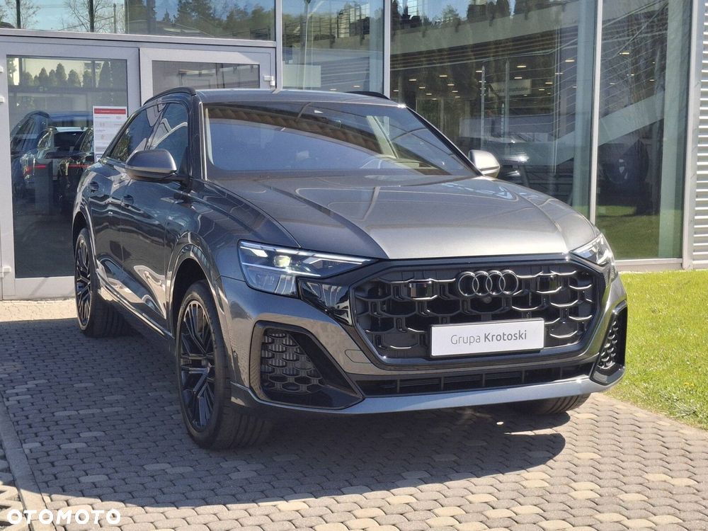 Audi Q8 - 7