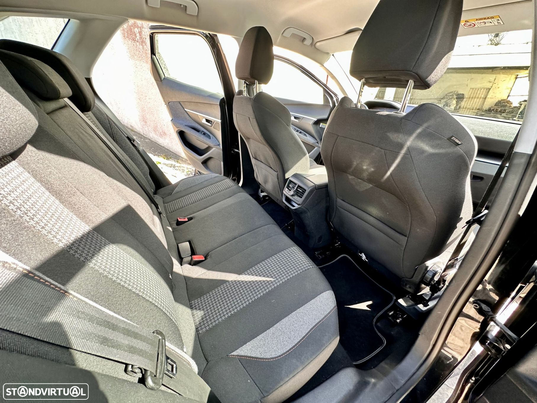 Peugeot 3008 1.2 PureTech Active - 13