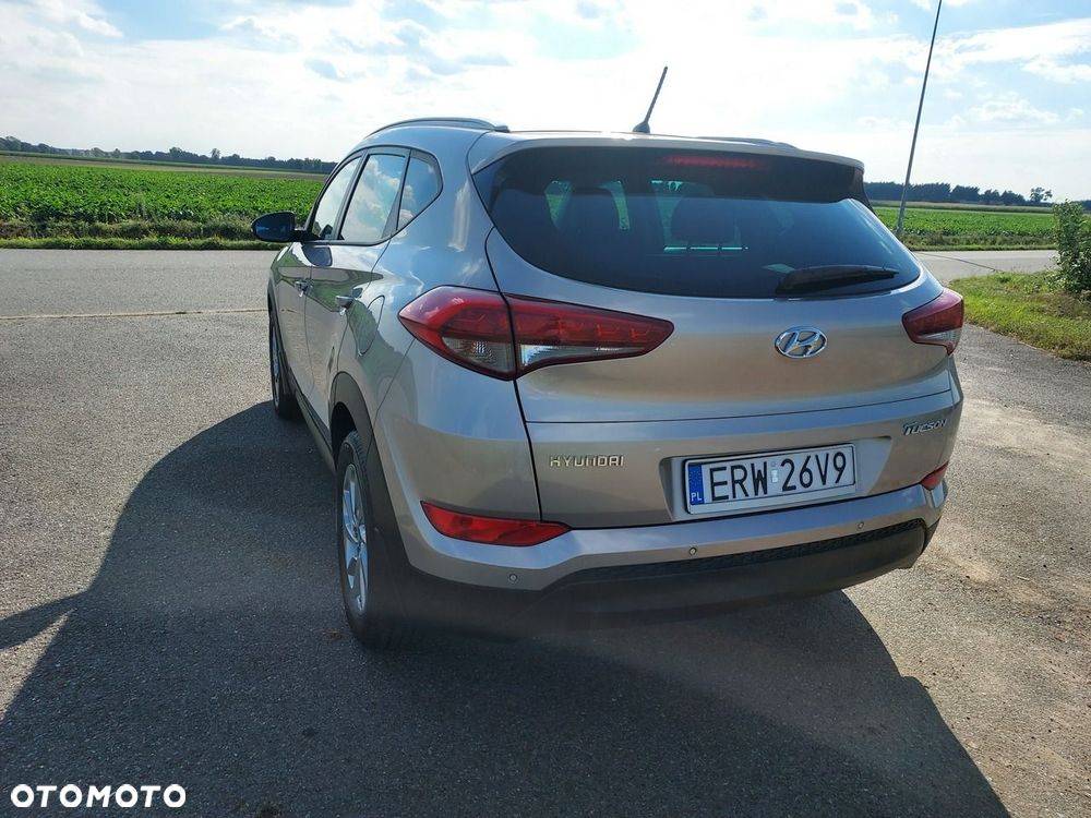 Hyundai Tucson - 8