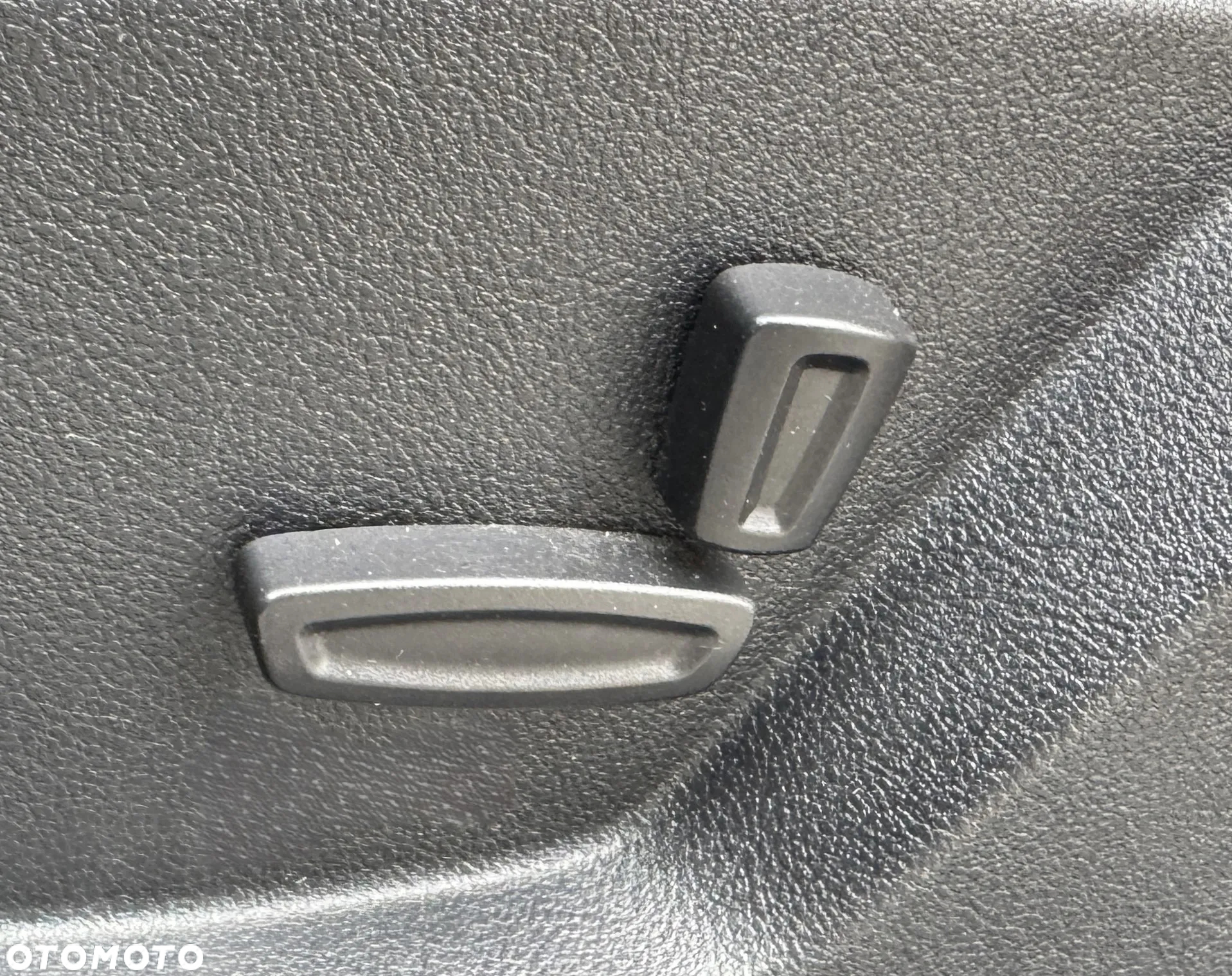 Ford S-Max 2.5 Titanium - 18