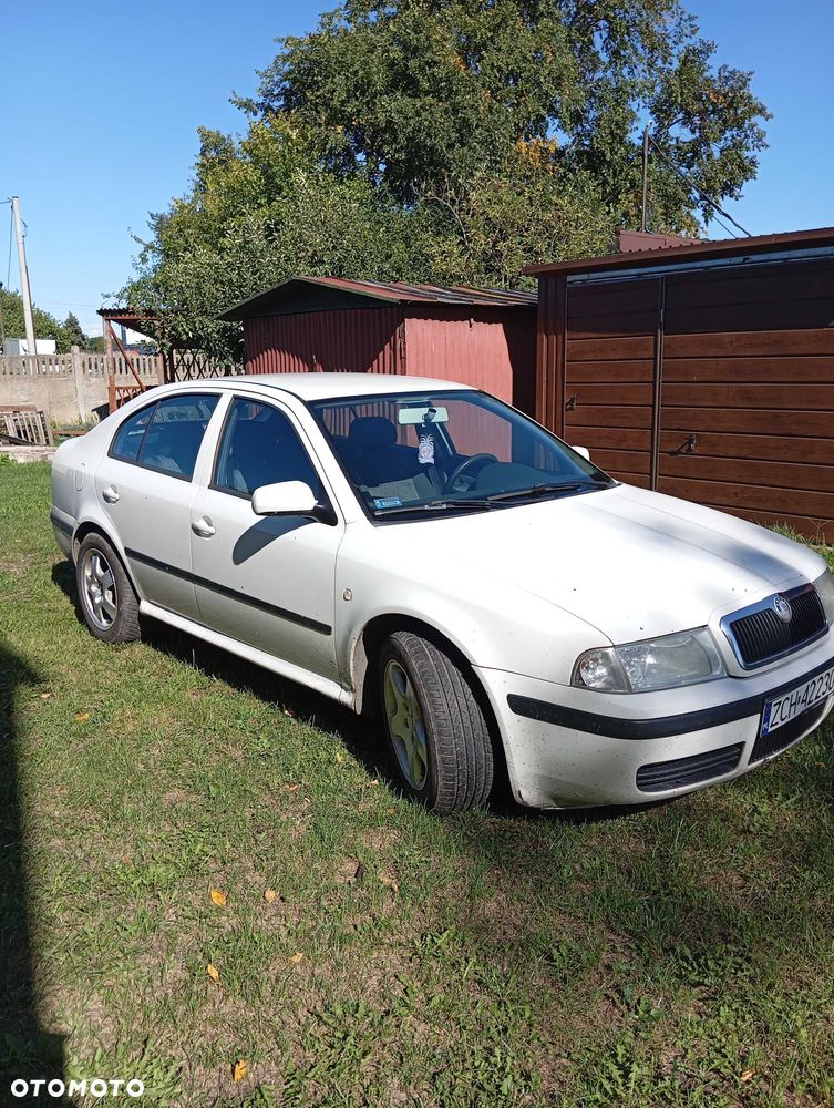 Skoda Octavia - 1