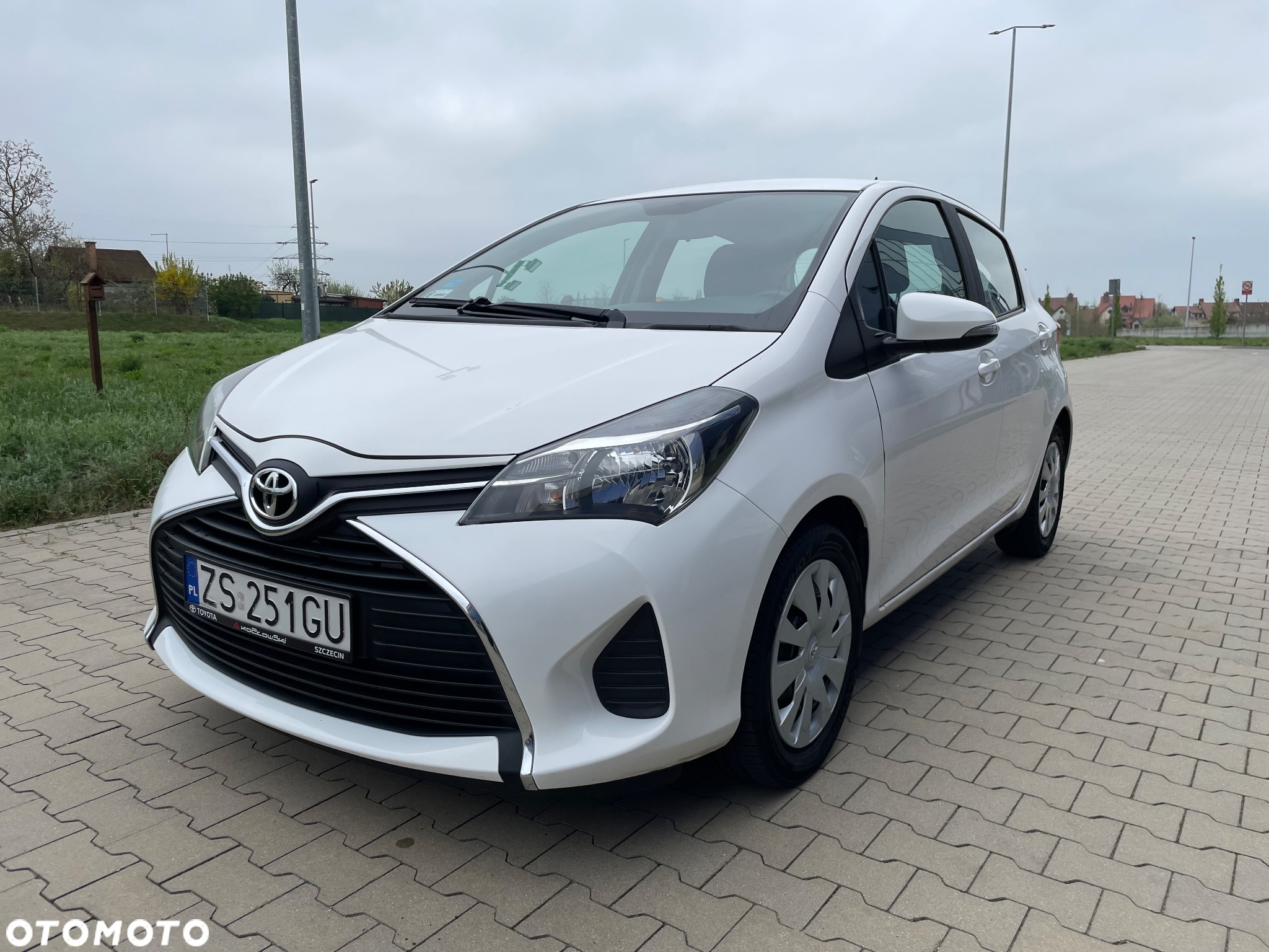 Toyota Yaris 1.0 Active - 2