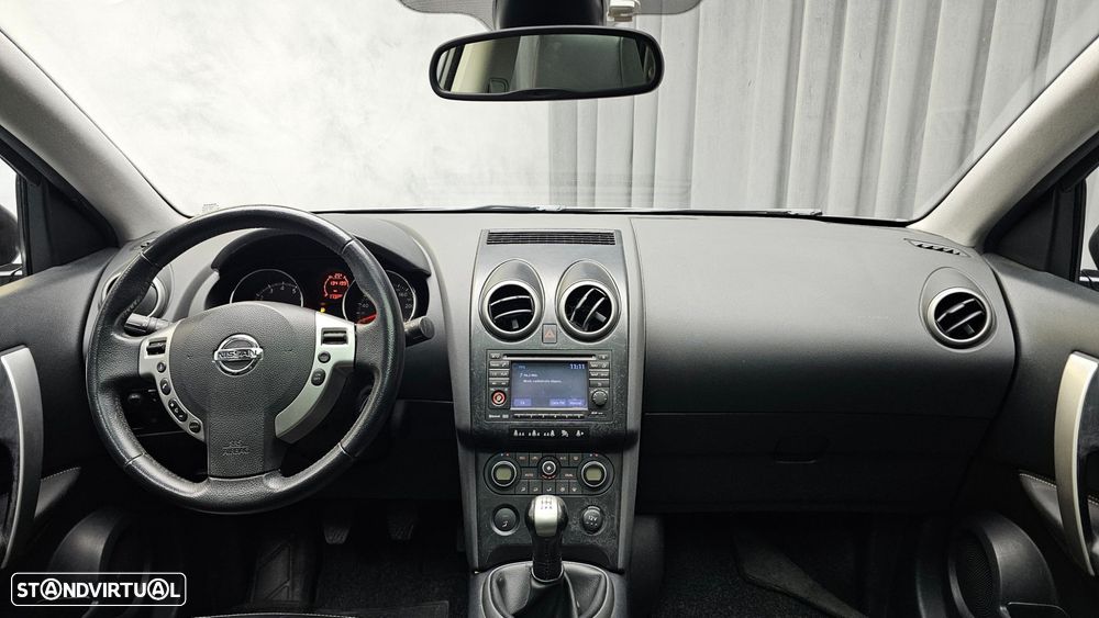 Nissan Qashqai +2 - 13