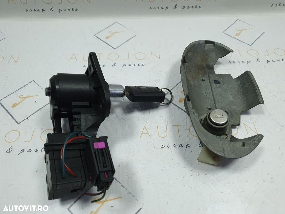 Set butuci cu cheie OPEL MERIVA X03 2003 - 2010 1.7 DTI Y 17 DT 13168317 - 2