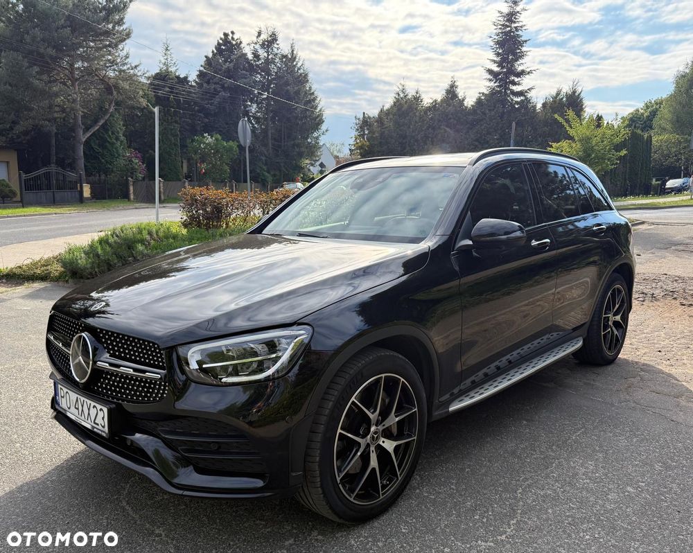 Mercedes-Benz GLC - 1