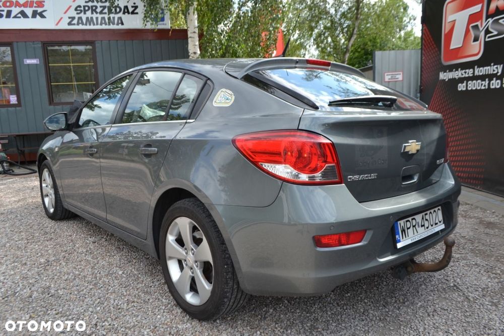 Chevrolet Cruze - 4
