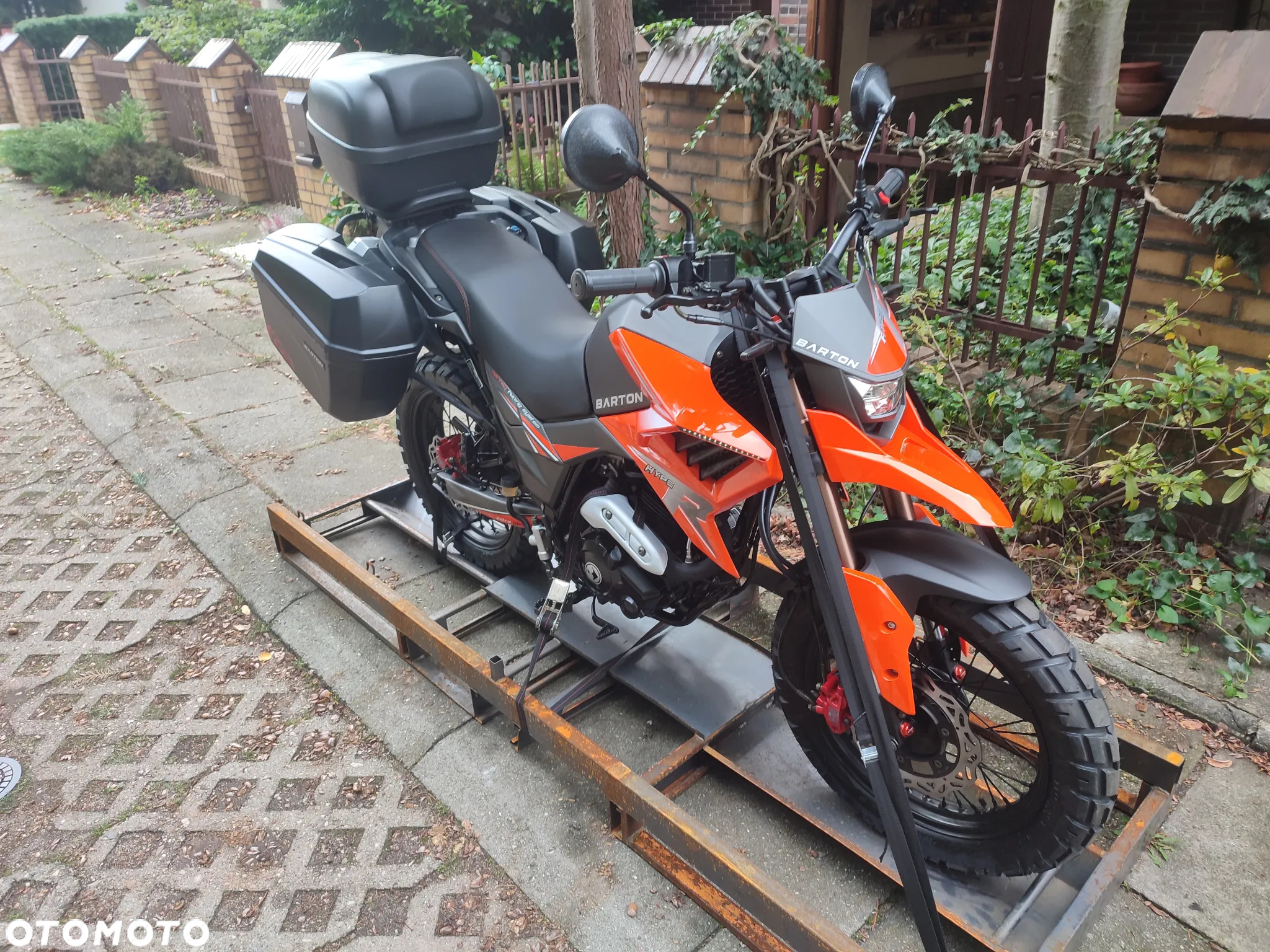 Barton Hyper - 3