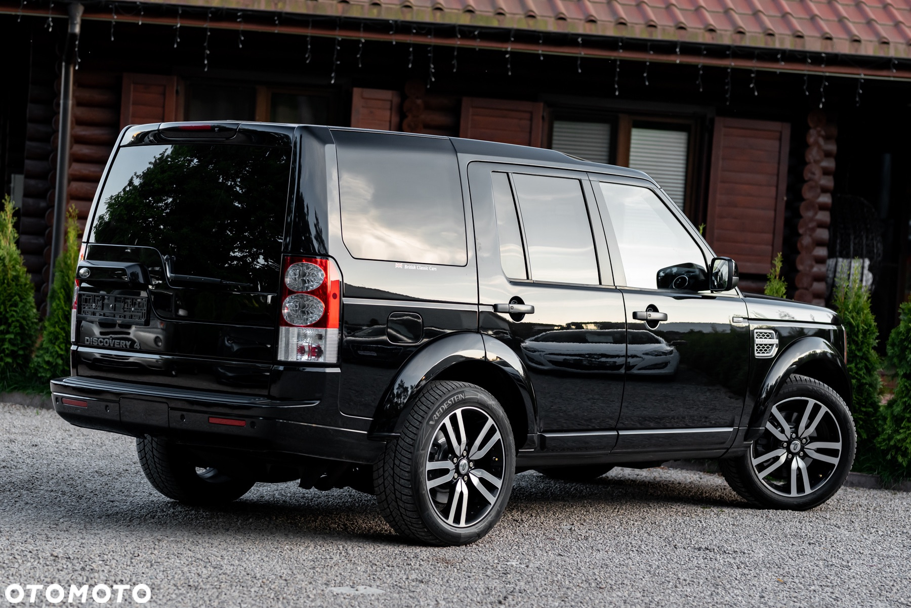 Land Rover Discovery SD V6 HSE - 13