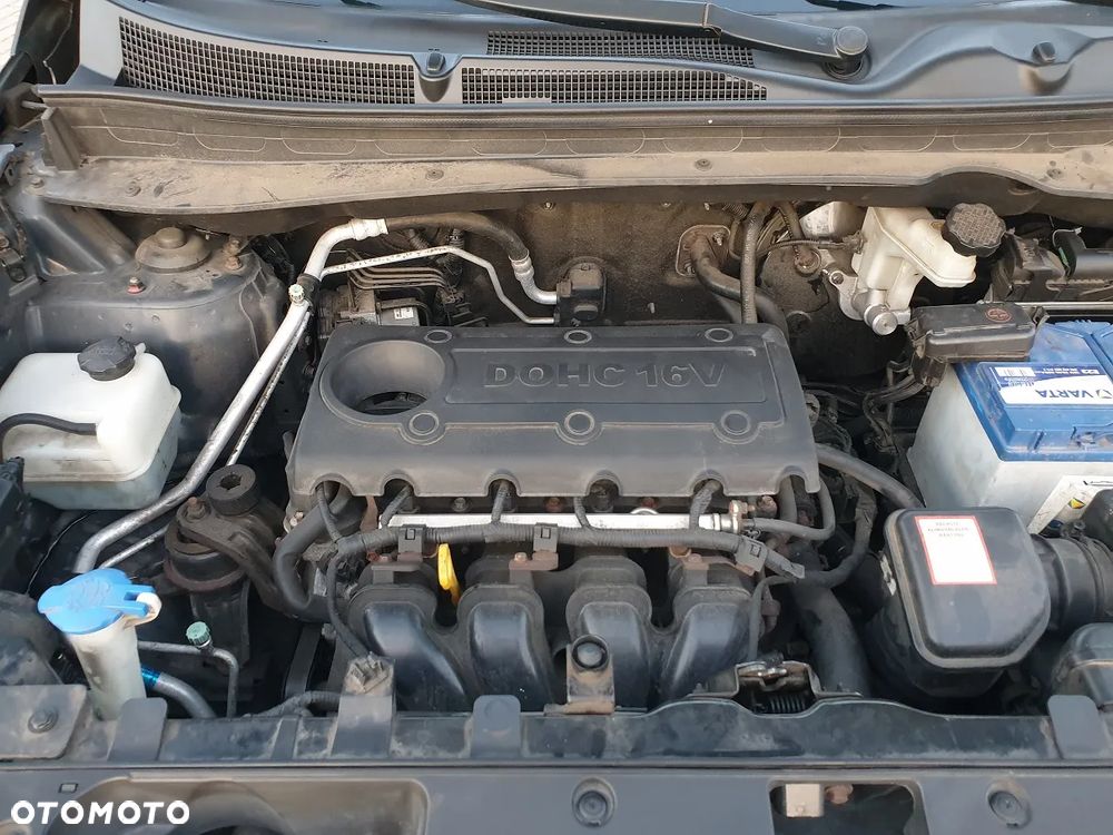 Kia Sportage 2.0 CVVT 4WD Spirit - 30
