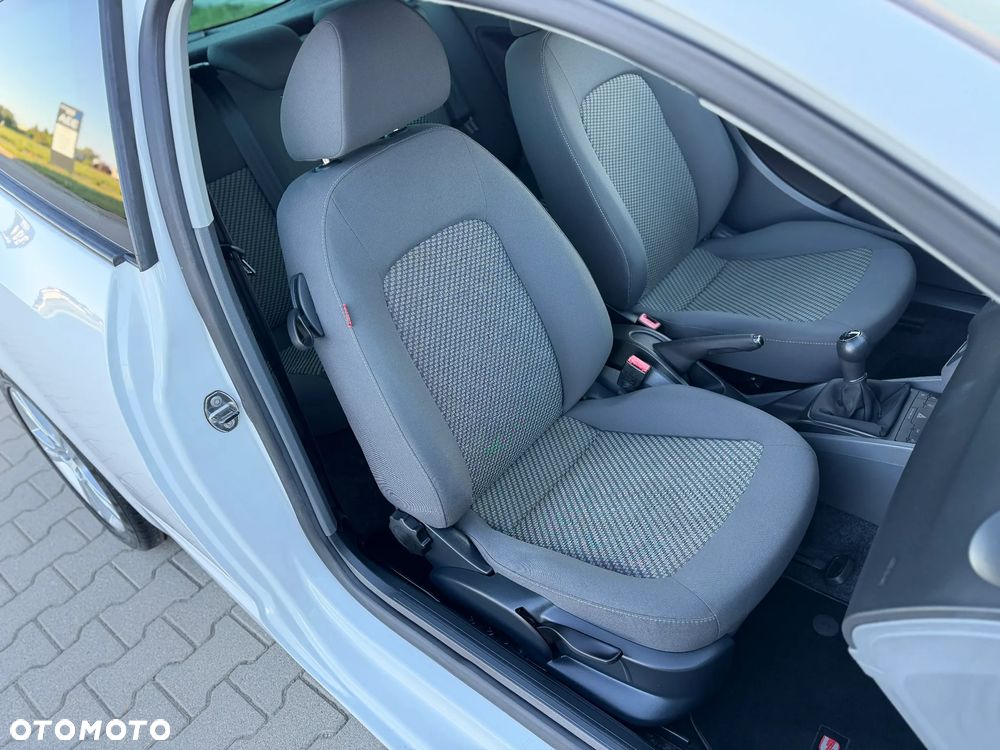 Seat Ibiza SC 1.4 16V Sport - 36