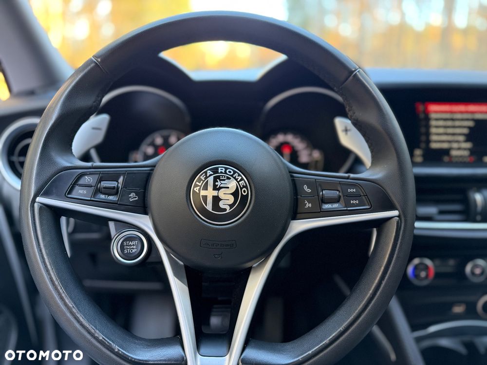 Alfa Romeo Stelvio 2.0 Turbo Sprint Q4 - 21