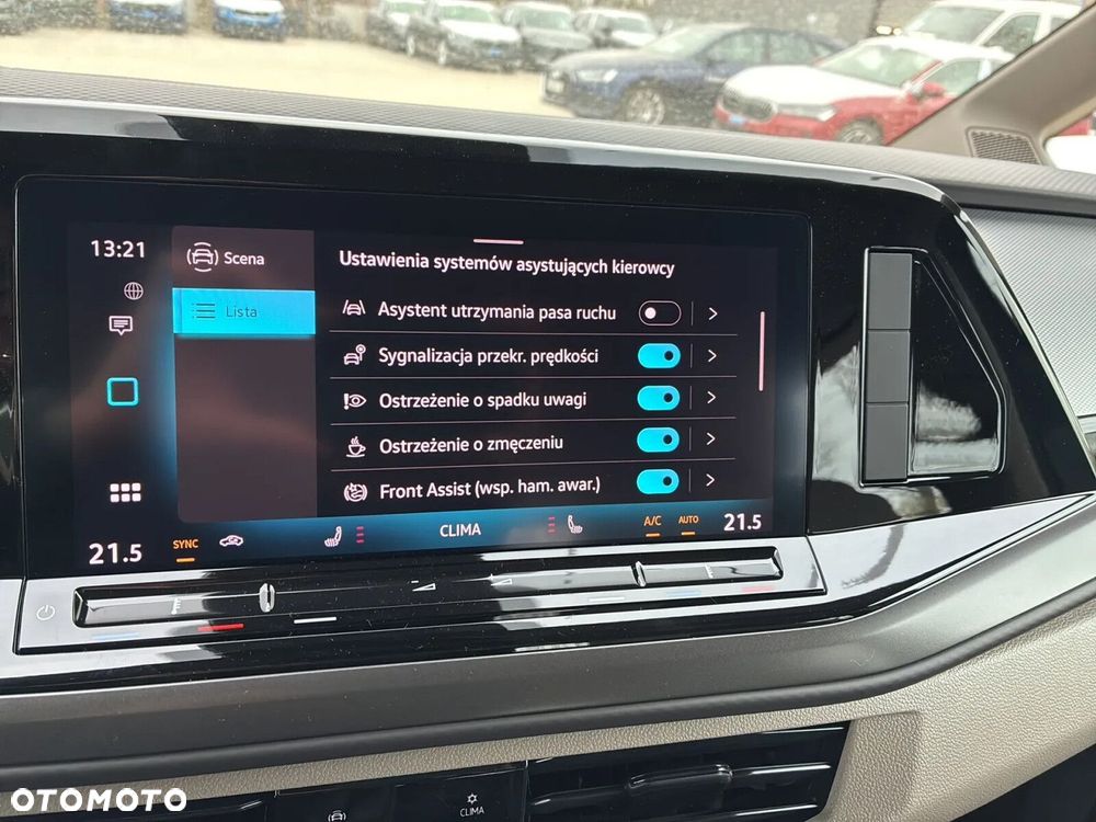 Volkswagen Multivan - 28