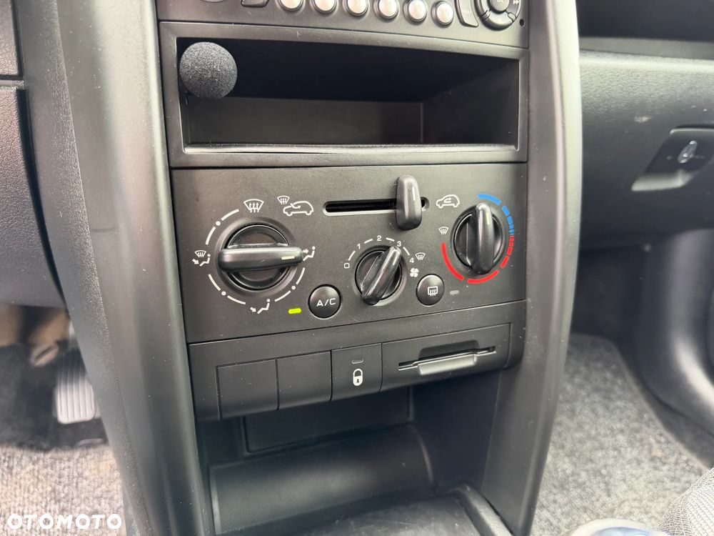 Peugeot 207 90 Tendance - 15
