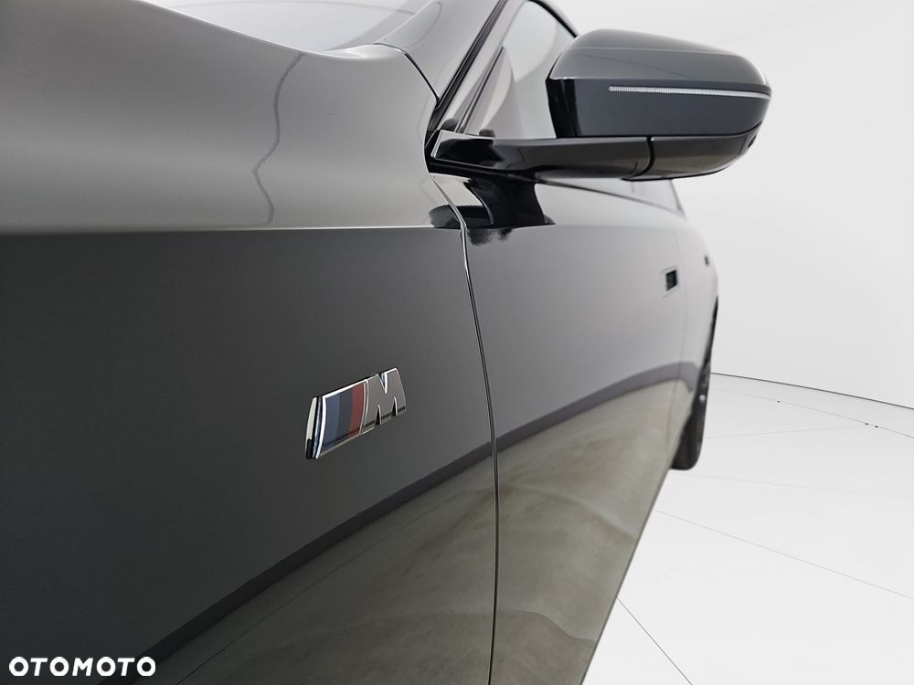 BMW Seria 7 - 18