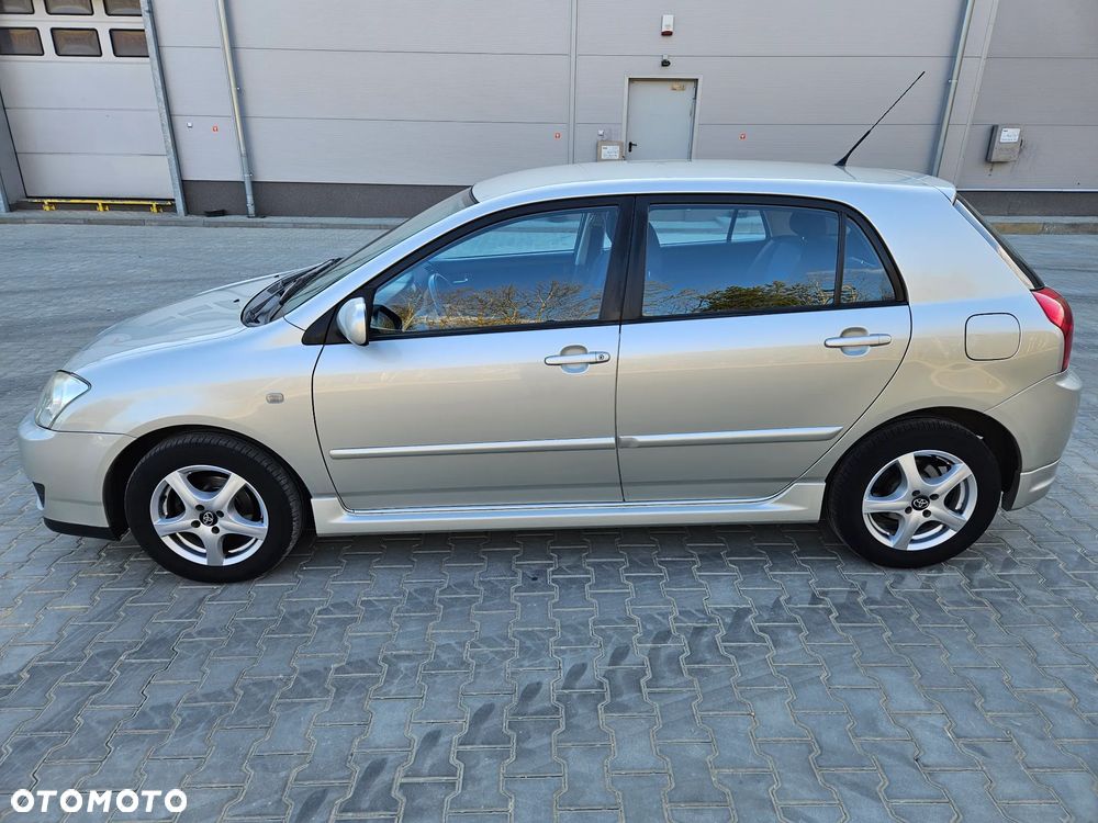 Toyota Corolla 1.4 VVT-i Terra Polaris - 3