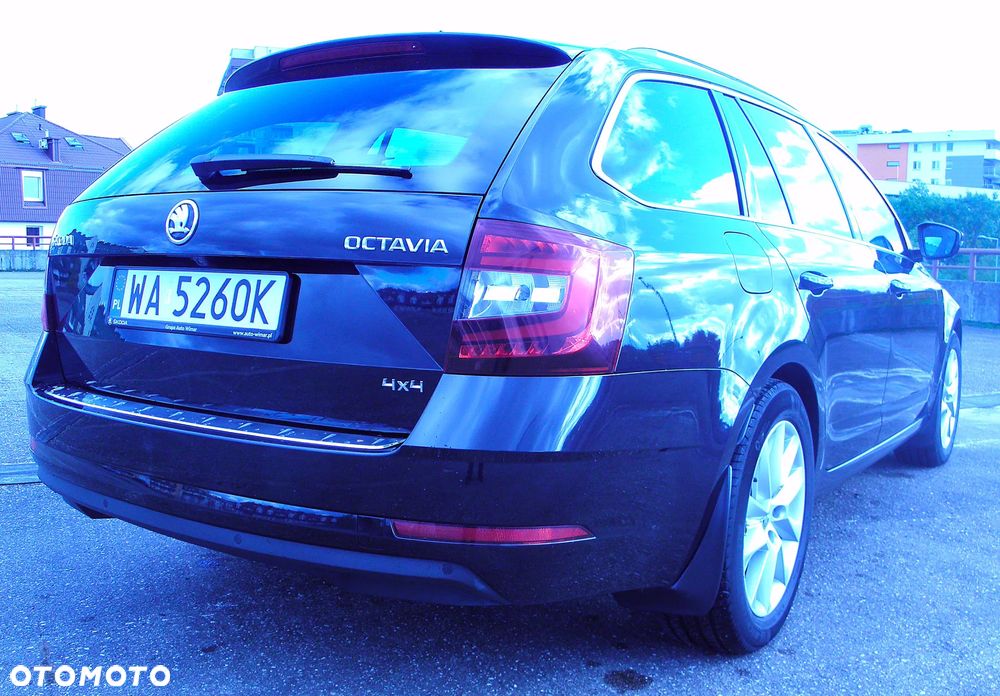 Skoda Octavia 2.0 TSI 4x4 Style DSG - 6