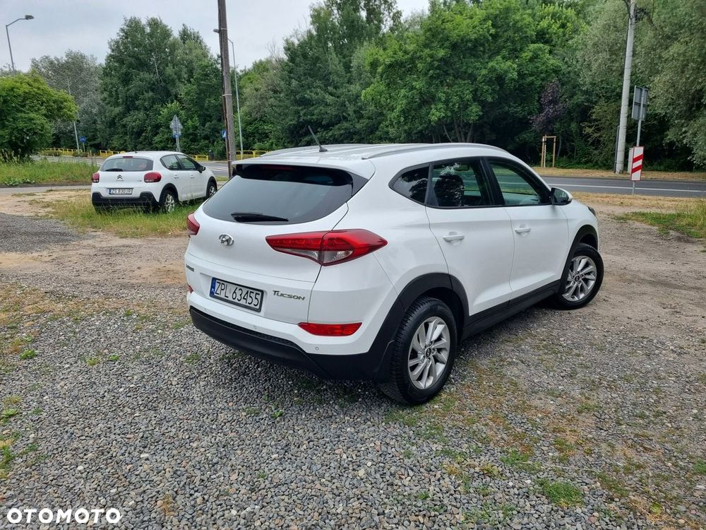 Hyundai Tucson - 4