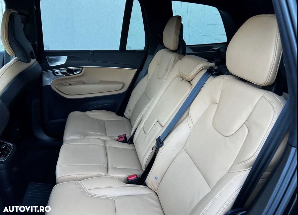 Volvo XC 90 Recharge T8 AWD Ultimate Dark - 2