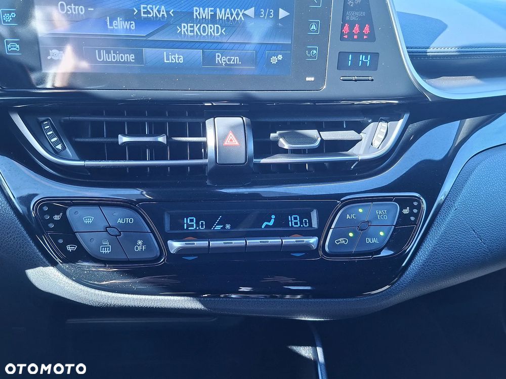 Toyota C-HR - 15