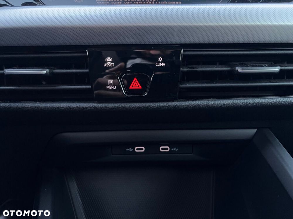 Volkswagen Golf - 17