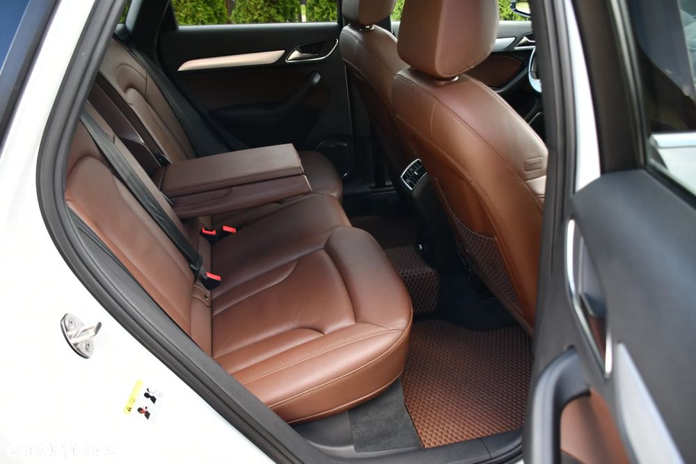 Audi Q3 40 TFSI Quattro S-Line S tronic - 27