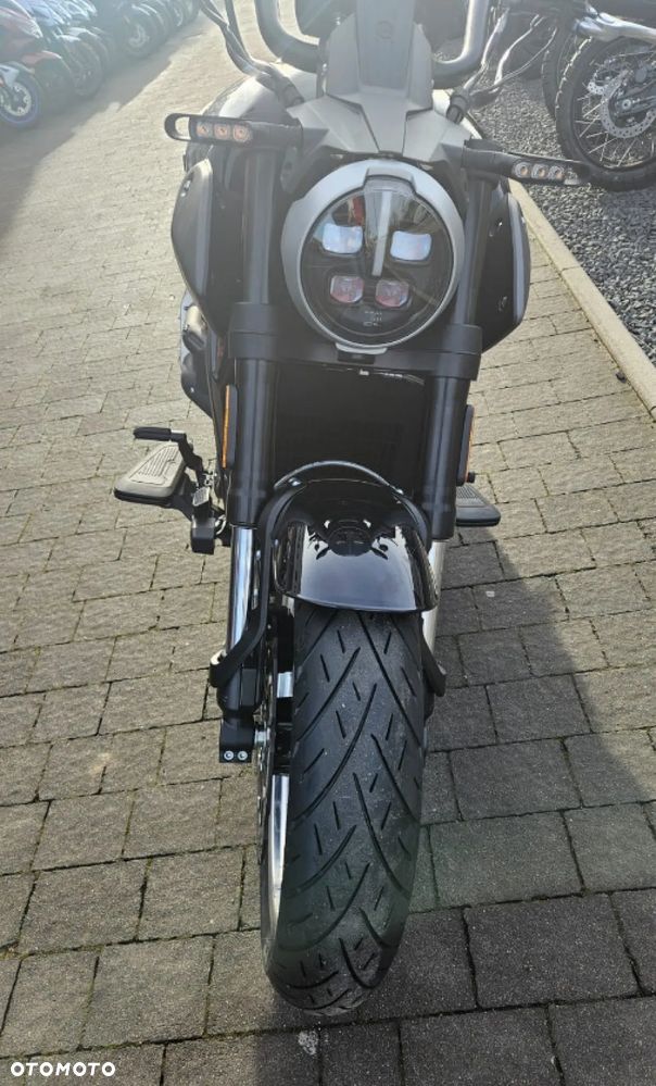 Morbidelli C1002V - 3