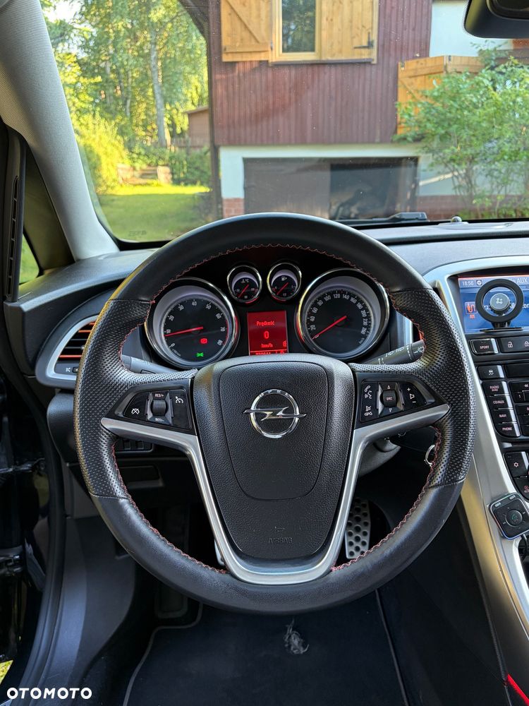 Opel Astra - 10