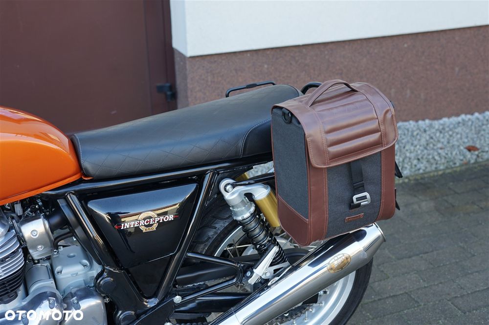 Royal Enfield Interceptor - 22