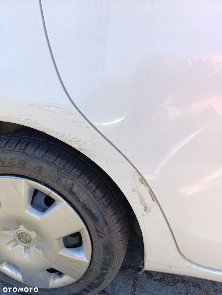 Toyota Yaris 1.0 Active - 12