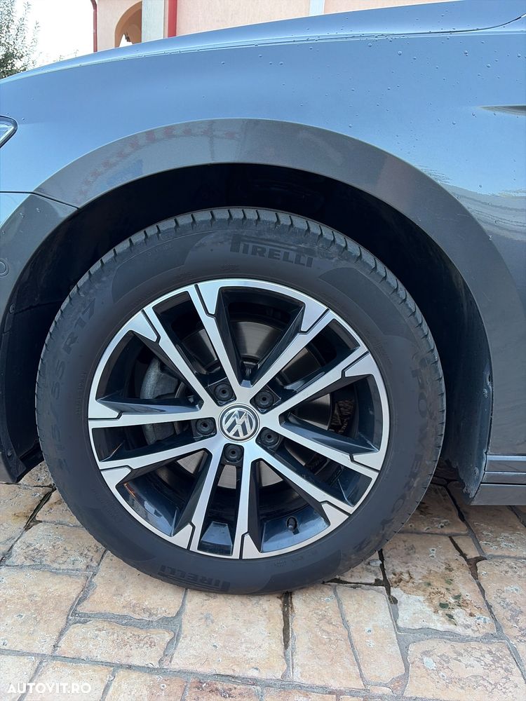 Volkswagen Passat - 20