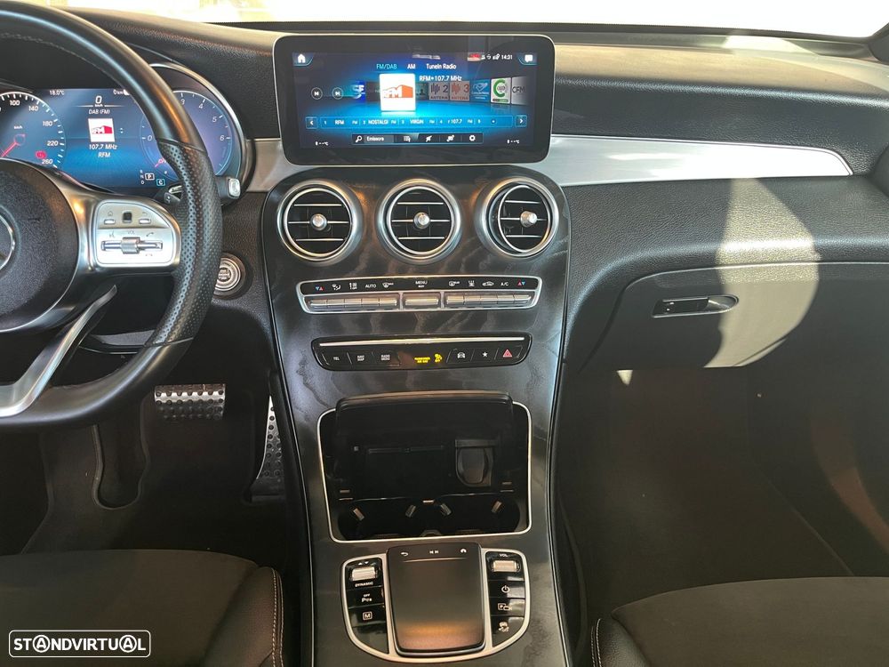 Mercedes-Benz GLC 300 de 4Matic 9G-TRONIC AMG Line - 29