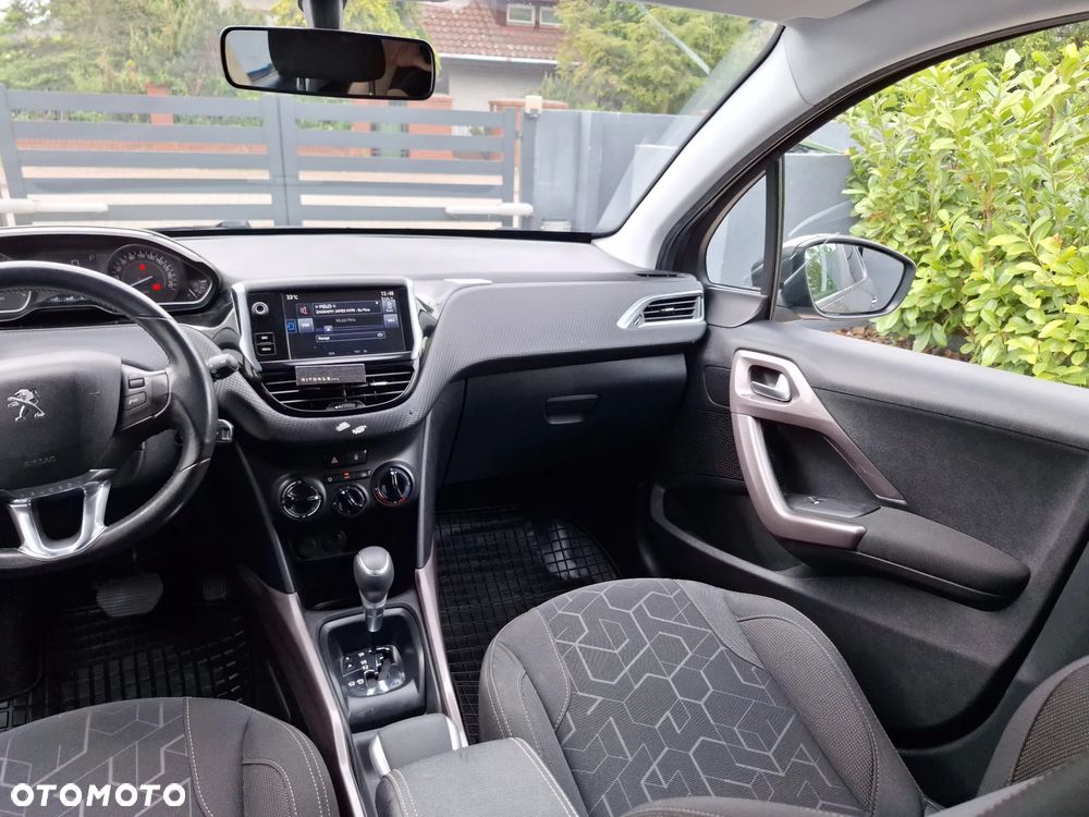 Peugeot 2008 PureTech 110 Stop&Start EAT6 Active - 8