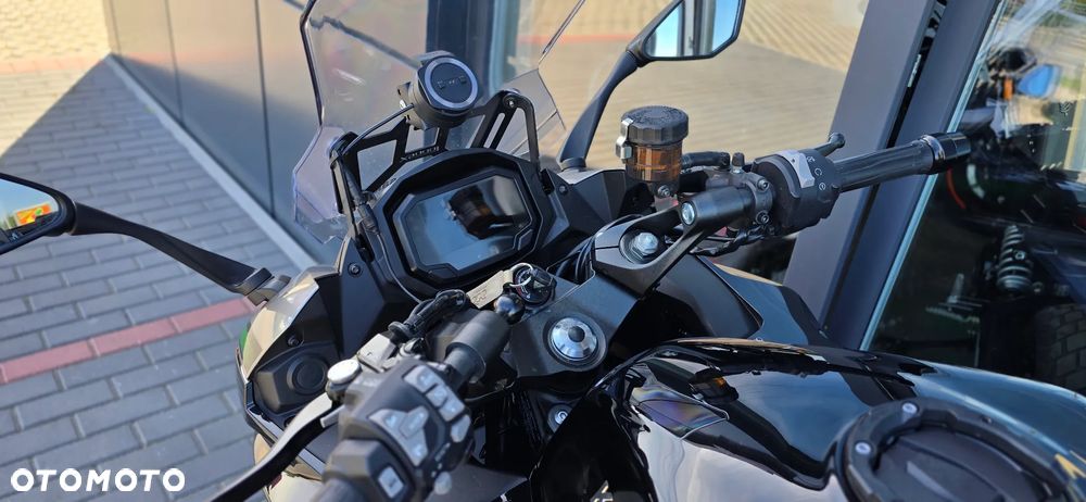 Kawasaki Ninja 1000 SX - 37