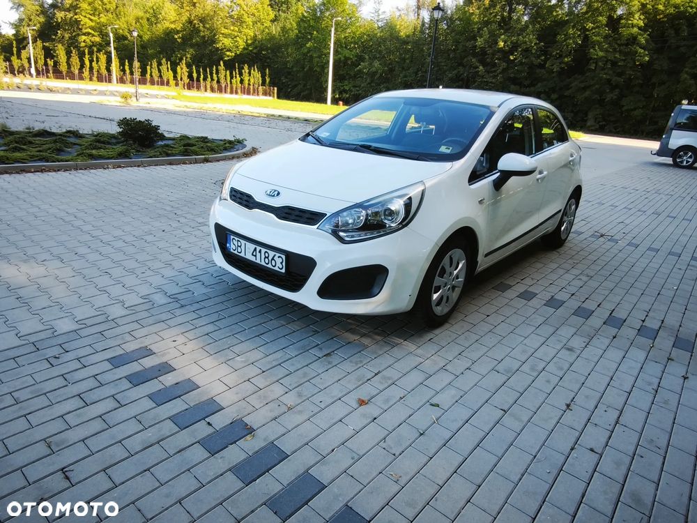 Kia Rio 1.4 L - 1
