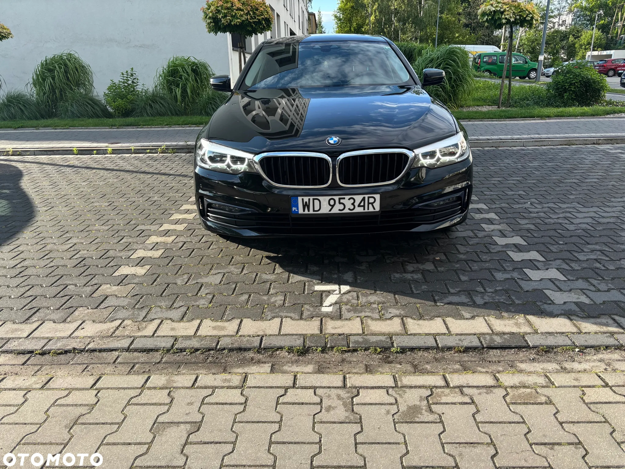 BMW Seria 5 518d Sport Line - 6