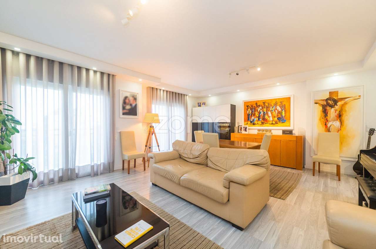 T3+1 duplex com terraços de uso exclusivo no Montijo - Grande imagem: 2/46